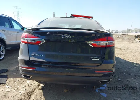 2020 Ford Fusion Titanium из США, поврежденный, VIN 3FA6P0K99LR137501